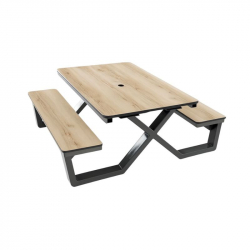 Table avec bancs intégrés pour enfants