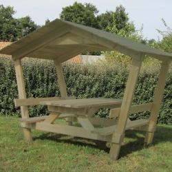 Table bois avec toiture pour jardin public Table bois avec toiture pour jardin public