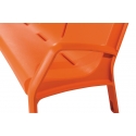 Zoom sur le banc Alvium en plastique